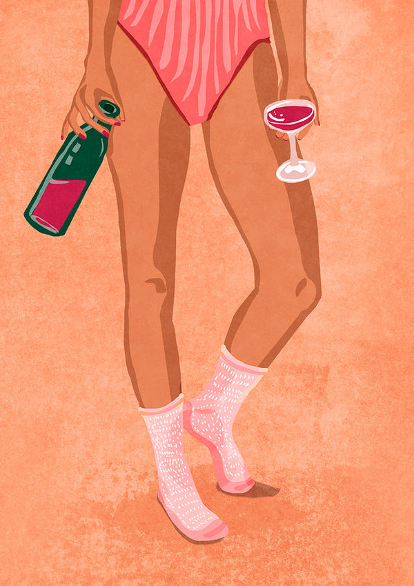 Wine and socks - Raissa Oltmanns
